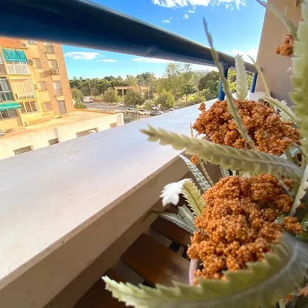 Sky Sea Holidays Parque De Huelin Apartment *